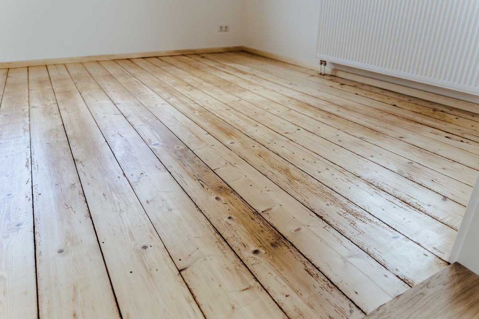 Wir verlegen und sanieren Holzdielen | VOIGT